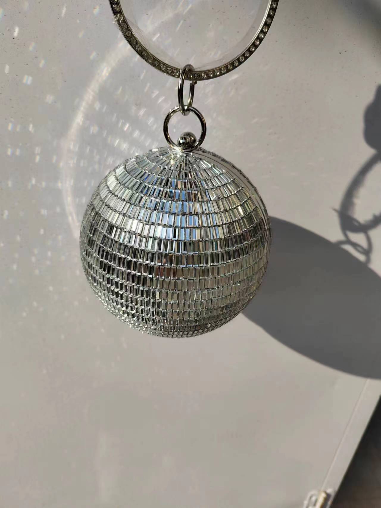 2025 High End Purse Silver Dis - Disco Ball Mirror 评论和价格